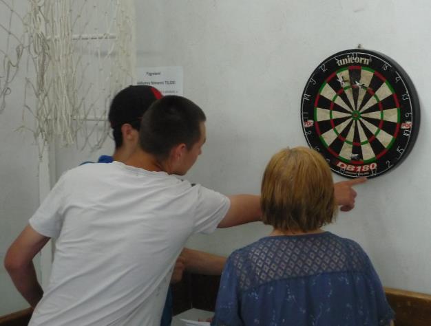 díjakért darts,