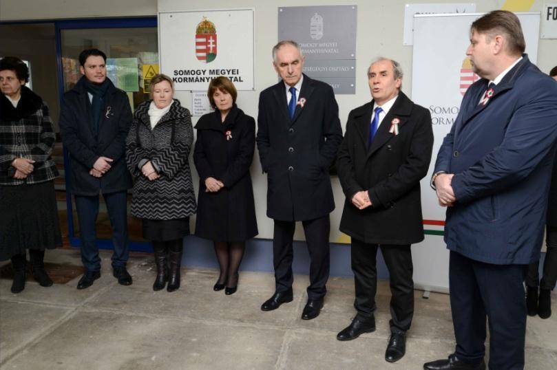 Projekt Köszöntő beszédet mondott Gelencsér Attila országgyűlési képviselő, Szita Károly, Kaposvár város polgármestere és Dr. Neszményi Zsolt kormánymegbízott.