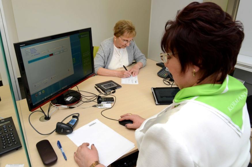 társadalombiztosítási ellátással kapcsolatos kérelmek továbbítását kérni a megfelelő tényleges ügyintézési helyre.