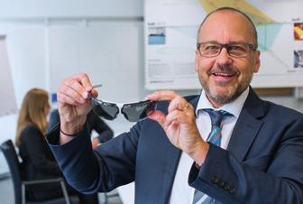 kapcsolatos követelmények átfogó áttekintése: szabványok, felhasználási területek, kockázatfelmérés és a