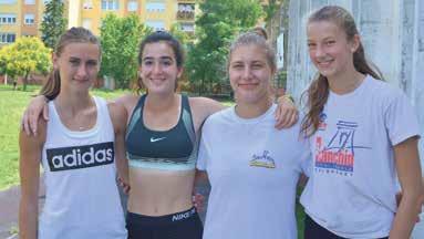 Szkításbn 60 kg-ot, lökésben 74 kg-ot emelve feje fölé lett ezüstérmes, megdv Kecskeméti TE emelőinek hngultot.