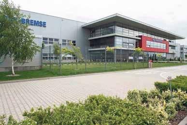 8,6 hektáros összterület áll rendelkezésre ennek megvlósításához. A tervek szerint z új, közel 2000 m 2 - es egység 21.000 m 2 -re növeli meg teljes gyártó- és rktárterületet.