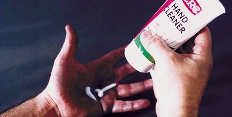 tisztítószerek - KÉZTISZTÍTÓK CRC Handcleaner Kéztisztító Kéztisztító és bőrkondicionáló enyhén szennyezett kézre.
