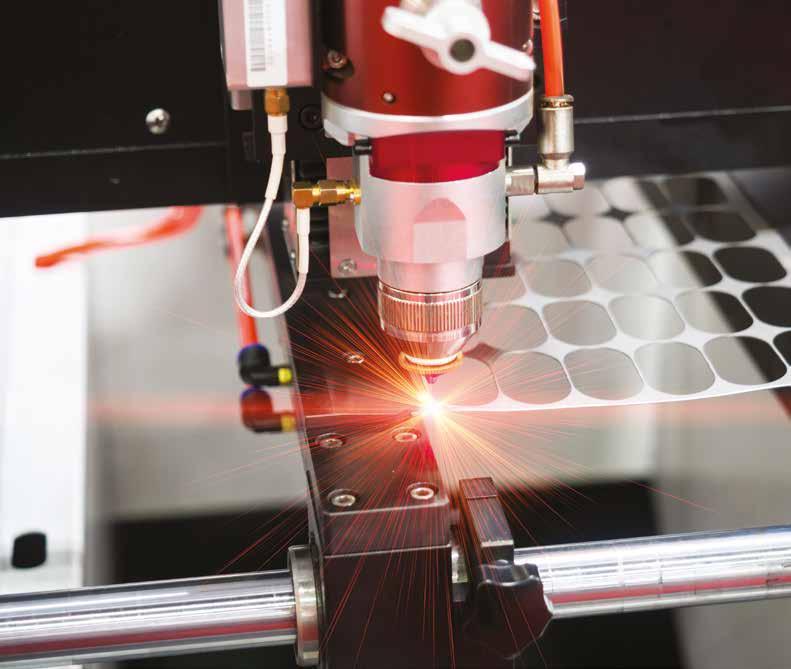 Motion Cutter a formák szabadsága Ugye Ön is többször szembesül azzal, hogy kreatív marketingötlete megfelelő technológia, alkalmas nyomdai eljárás híján meghiúsul.