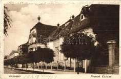 Kalocsa, Tanítók háza,