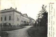 Vác, Hétkápoln a T2/3 1000