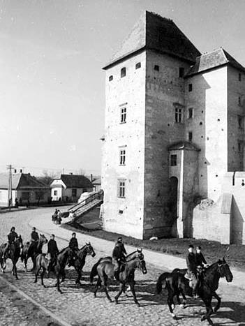 Első sor Horváth Dezső, Kadnár Lajos, Terebesi László, Bérczi Márton, Weisz Gyula és Márkus György (szimpatizáns).