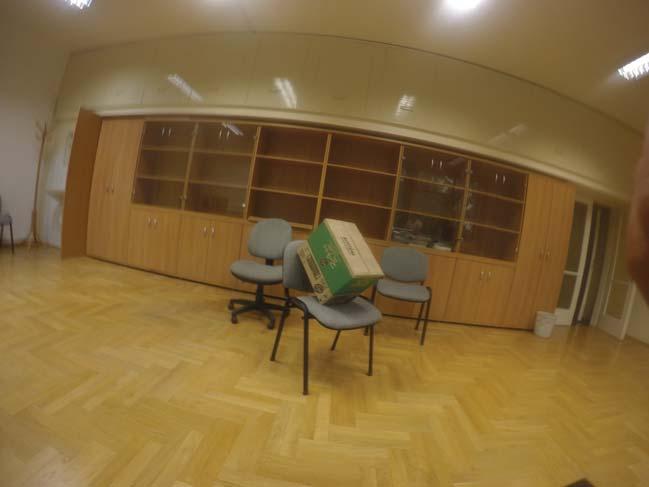 Kamera-LIDAR pár kalibrálása dobozokkal 5 látható az 1. ábrán. Majd a kamera képét és a LiDAR pontfelhőt kell felhasználni a továbbiakban.