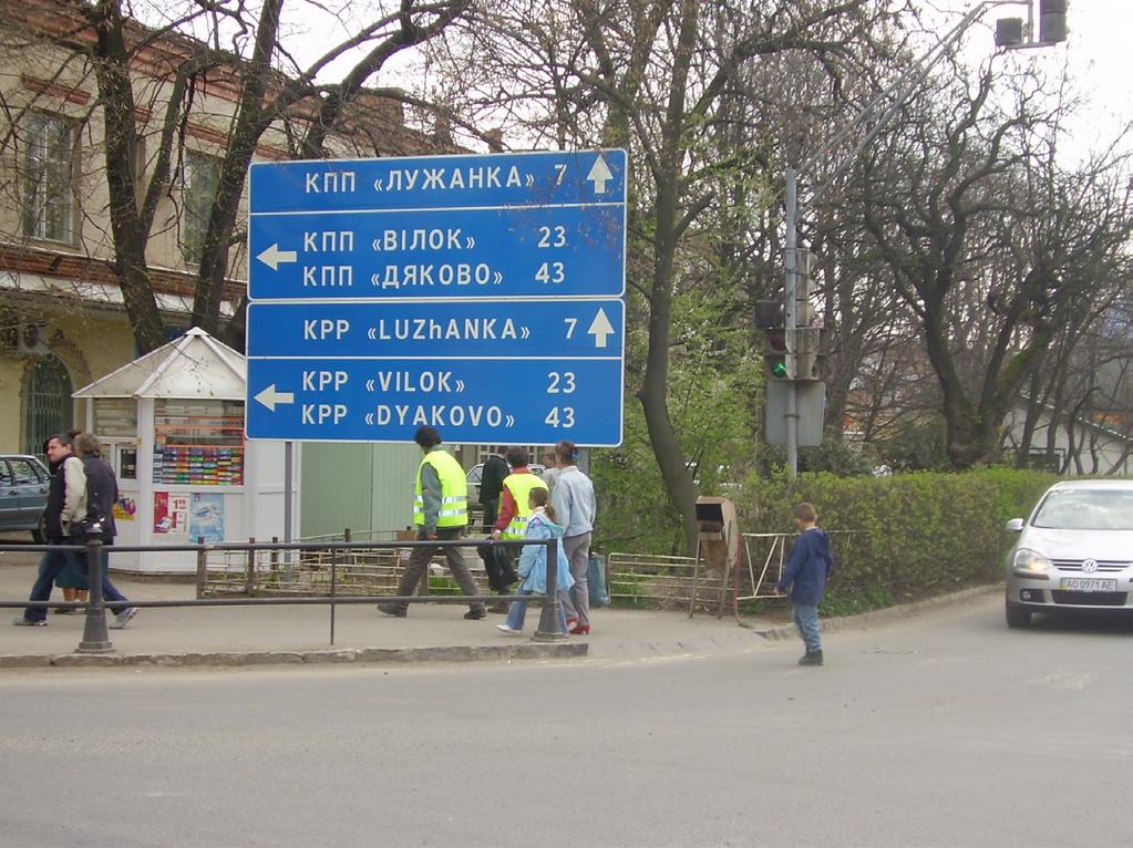 angol nyelvű feliratokat tartalmaz.