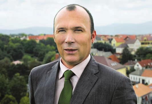 Nagyító Loupe képp a meglévő hitel terhe ellenére jelenleg stabil.