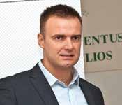 Horváth Szabolcs Pesti Sándor és Faragó István A szakmai előadások sorát Horváth Szabolcs kezdte a megújult Magyar Ipari Karbantartók Szervezetének bemutatásával és a megújulás főbb elemeinek