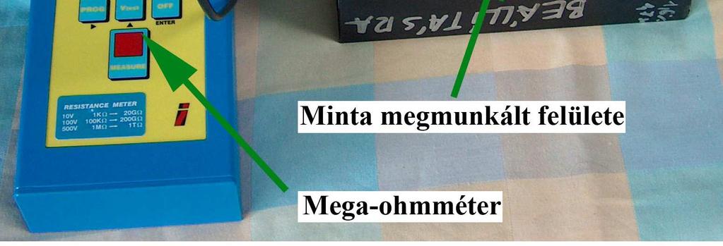 Próbatestek kondicionálása Annak ellenére, hogy a felületi ellenállásmérés szabványosított, úgy kellett kondicionálni a mintákat, ami a mezıgazdaságban tapasztalható körülményeket jól megközelíti.