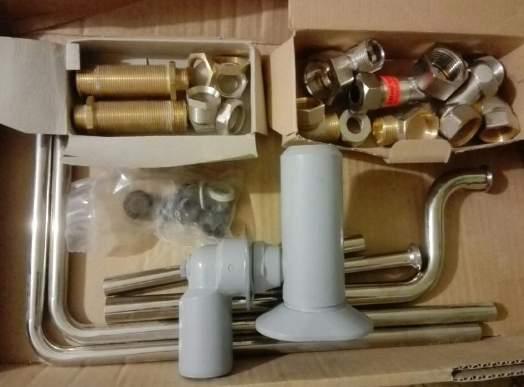 000 Ft VAILLANT ARISTON ARISTON Csatlakozó csőkészlet falon kívüli