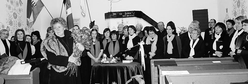 oldal+_layout 1 12/14/14 9:01 PM Page 3 ELMÚLT HÓNAP KÉPEKBEN Orosz Gyula családi pincészete adott