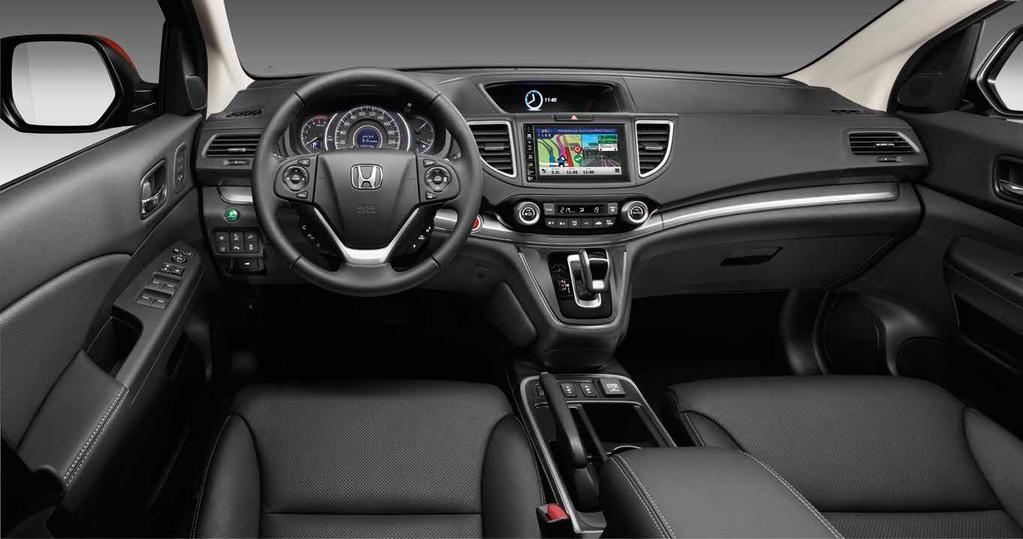 és indításgátló (immobiliser) Xenon fenyszórók automatikus magasságállítással és fényszórómosóval Időzíthető, automatikus haza- és visszakísérőfény LED-es nappali menetfény Automatikus Távolsági