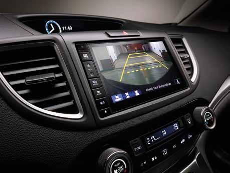 fékrendszer (ABS) és Fékasszisztens Aktív Városi Fékrendszer Riasztórendszer és indításgátló (immobiliser) Időzíthető, automatikus haza- és visszakísérőfény LED-es nappali menetfény Halogén