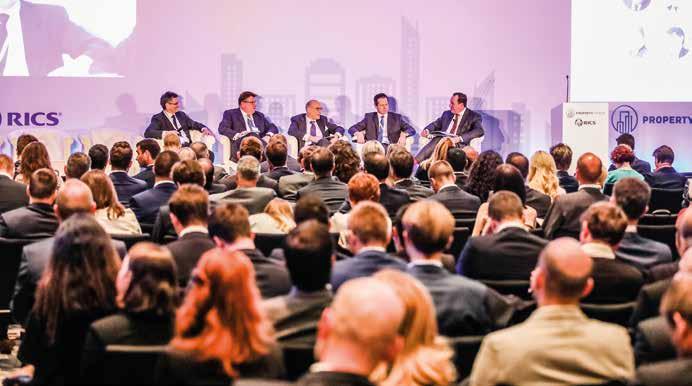 2017/4 portfolio.hu/ingatlan CEE Property Forum 2017 Az erős euró kedvez a feltörekvő piacokon való befektetésnek, sőt, a középkelet-európai magasabb hozamok is vonzzák a régióba a befektetőket.