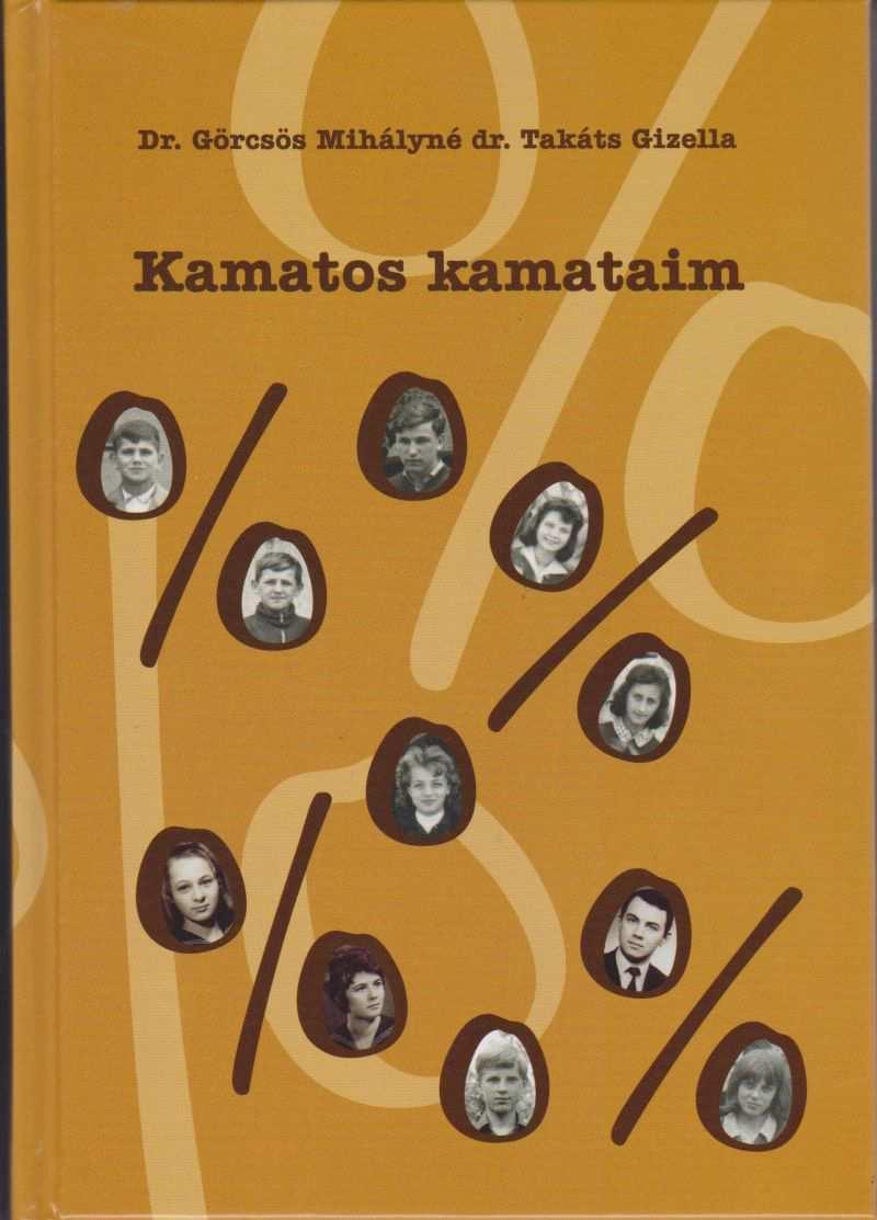 félköríves billentyűzetét és megcsodálhattam a régi és újabb népi és klasszikus hangszereket.