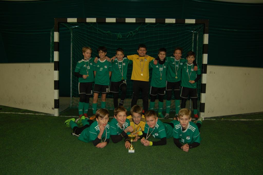 LELÁTÓ www.keruletufc.hu A II.