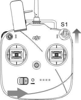 Távvezérlő Profil A Phantom 3 Standard távvezérlő rendelkezik egy 2,4 GHz WiFi videó adatátvitellel, egy 5,8 GHz repülőgép adóvevő rendszerrel, és egy beépített akkumulátorral.