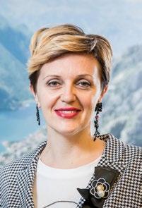 Izvještaj menadžmenta 19 Valentina Radulović Direktorica Sektora tehnike Valentina Radulović je rođena 1979. godine.