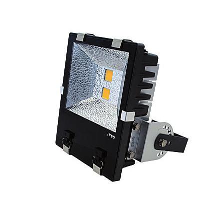 x 75mm 1,5kg LIFL-LYBAACT-30M 30 4500 130 2600 185 x 195 x 85mm 1,5kg LIFL-LYBAACT-50M 50 4500 130 4540 200 x 230 x 100mm 2kg
