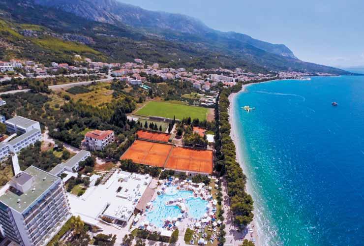 HORVÁTORSZÁG DALMÁCIA TUČEPI BLUESUN HOTEL NEPTUN & DEPANDANSZ SLATINA 3* ALL INCLUSIVE Fekvése: a főépületből és melléképületből álló szálloda-együttes mediterrán környezetben, között, heti egy