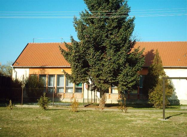 I. A PITYPANG ÓVODA ÖNMEGHATÁROZÁSA: I/1. Múltunk, jelenünk, jövőnk A "Hatos Óvoda". Óvodánkat városszerte ezen a néven ismerik.