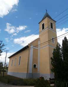 A régi templom állagromlása miatt a község úgy döntött, hogy eladja a templom telkét, és az árából 1877-ben felépítették a Fő