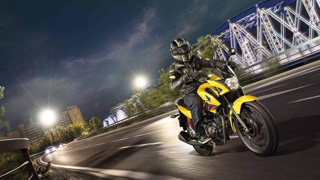 CB125F A Magyarországra érkező járművek műszaki jellemzői eltérhetnek a tájékoztató anyagban szereplő modellek paramétereitől.
