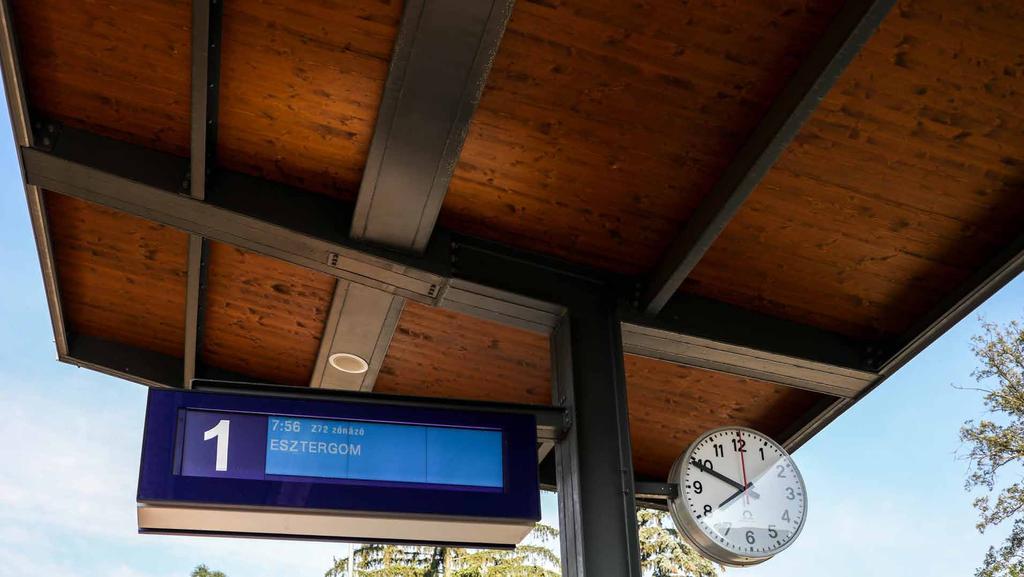 Tervezett infrastruktúra-fejlesztések 22 Komárom Rajka Szob Somoskő- újfalu Győr Tata Salgótarján külső Újszász Szombathely Szentgotthárd Bajánsenye Zalaszentiván Murakersztúr Gyékényes Kaposvár