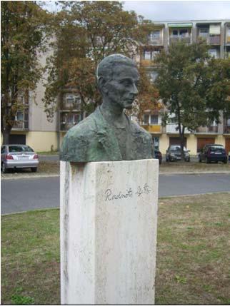 Radnóti portré bronz Radnóti