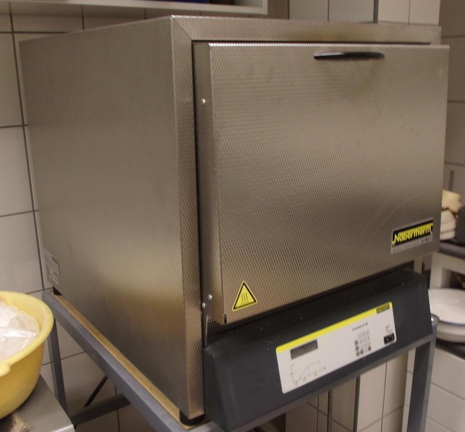 4.3. A VIZSGÁLATI ANYAGOK TERMIKUS REGENERÁLÁSA A rögös és öreg homokmintákat termikus regenerálás alá vetettem, melyből megállapítható volt a minták gyanta-tartalma.