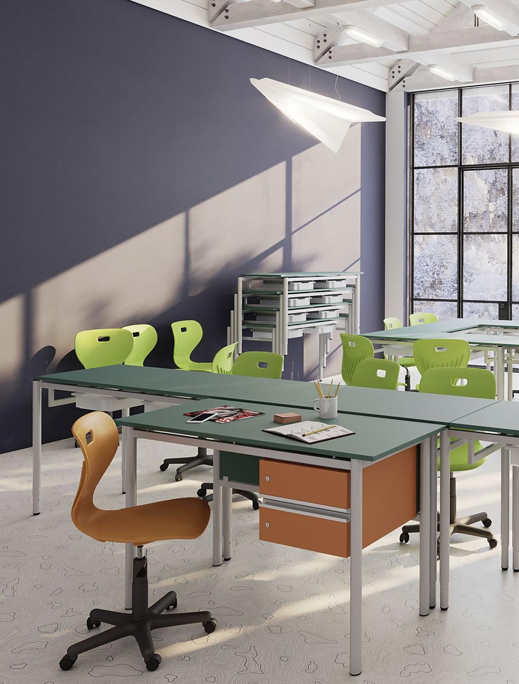 Modern oktatási berendezések Ergonomikus, állítható magasságú műanyag székek és könnyen mozgatható asztalok UFTA-2F-LS Ultraflex tanári asztal 2 fiókkal