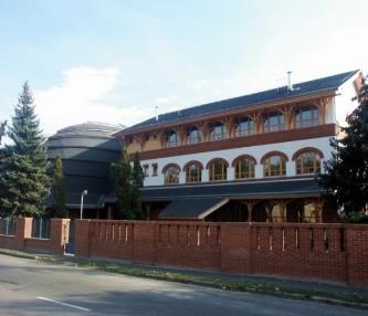 Vályi Péter Szakképző Iskolája és Kollégiuma Cím: 7090 Tamási, Deák F. u. 6-8. Telefon: 74/471-127 Email: valyi@valyipeter.szekszardiszc.