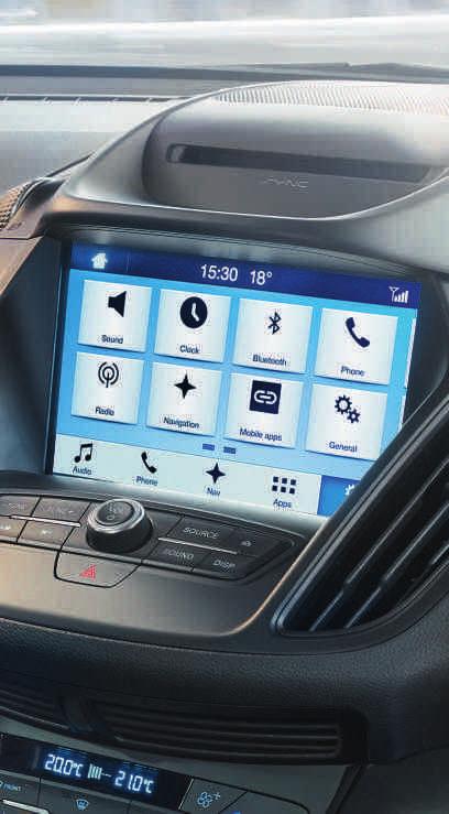 funkciói között úgy, mintha a saját készülékén tenné. FordPass Live Traffic szolgáltatás a FordPass alkalmazáson keresztül érhető el.