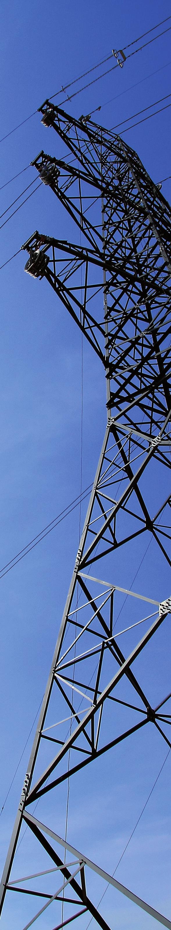 TARTALOM 7 8 13 15 17 19 21 21 23 23 25 27 TÁRSASÁGUNKRÓL HUMÁN ERŐFORRÁS KAPACITÁSUNK ÉS KÉPESSÉGEINK MÉRNÖKI SZOLGÁLTATÁSAINK MINŐSÉGELLENŐRI SZOLGÁLTATÁSAINK MŰSZAKI ELLENŐRI SZOLGÁLTATÁSAINK