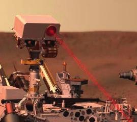 A Curiosity át tud hajtani akár 65 cm magas akadályokon is, és akár 200 m távolságot is képes megtenni naponta.