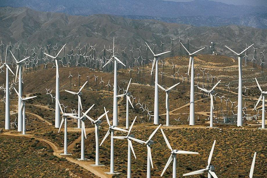 (Tüneti kezelés; zöld és még zöldebb ruhák testre szabása ) Pl. a szélenergia megújul, a generátor nem) 2.