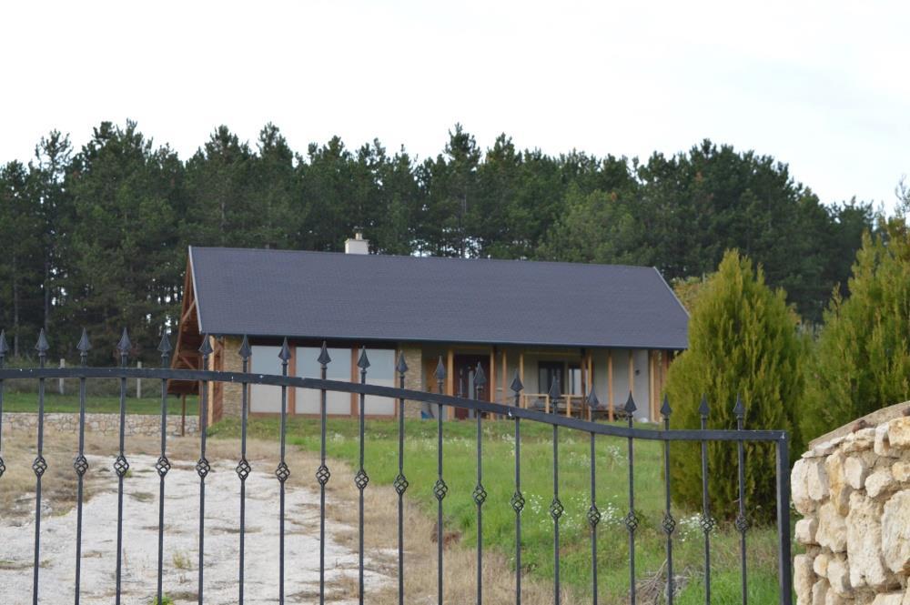 JÓ PÉLDÁK 6 A hagyományokhoz való korszerű viszony nem csak a megőrzést, hanem az organikus fejlődést is magában hordozza.