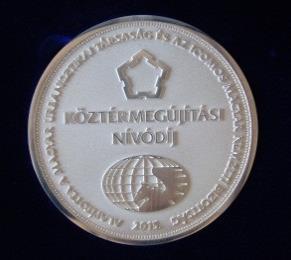 Köztereink ma szebbek, utcáink és tereink rendezettebbek, a lakóházak megújítására a korábbiaknál jóval nagyobb összegeket fordítunk.