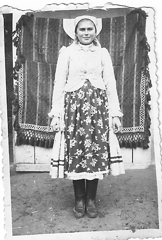 leánnyal ocson, vásárban, 1943.