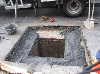 SIKA FASTFIX MEGOLDÁSOK Sika FastFix-138 AKNÁK ÉS KÖZÜZEMI DOBOZOK ÁGYAZÁSA ÉS RÖGZÍTÉSE Egy cementbázisú ágyazó és rögzítő habarcs, mely kifejezetten aknák és közüzemi dobozok kereteinek beépítésére