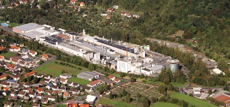A termelés mintegy 70%-a exportra kerül, jelenleg körülbelül 80 országba. Az OWA termékei nemzeti és nemzetközi szabvány- és vizsgálóintézetek minőségi és környezeti jelöléseit viselik.