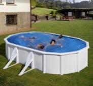 Fehér AZORES Medence fémfalú papírszűrő Biztonsági létra Alátét fólia - HUF KITPROV5083 500 x 300 x 132 cm 16 3,8 m3/h pihenővel + 2x3 lépcsőfok - 385 353 HUF