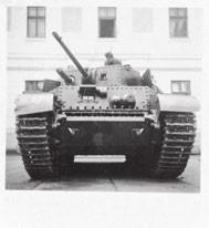 87. 88. 89. 87. Kézdivásárhelyen állomásozó honvédtisztek 7 db. báli fényképe 1918-ból.