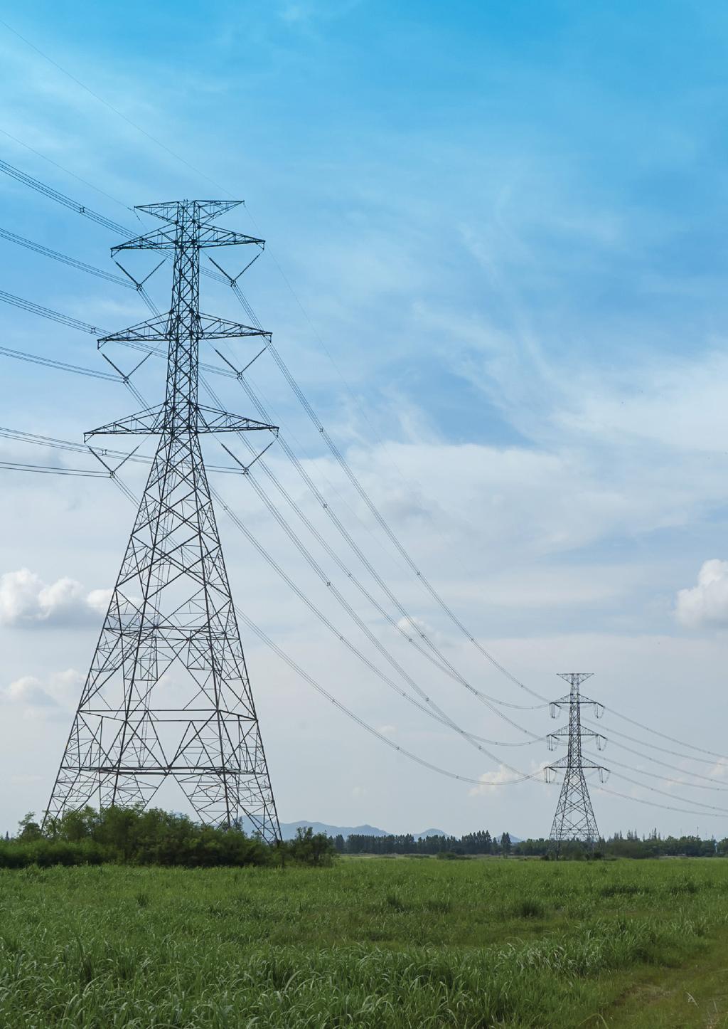 Optimalizált teljesítmény és hálózatvédelem Beépített védelmek A frekvenciaváltó minden szükséges modult tartalmaz ahhoz, hogy megfeleljen az EMC-szabványoknak.