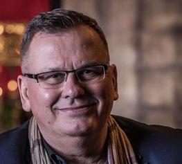 háziasnak kinéző fácánt is, pedig a korábbi századok bölényei, medvéi, mosómedvéi, mormotái, mókusai, ürgéi, hódjai, hattyúi, szárcsái, pávái, gémjei, kormoránjai és minden rendű-rangú ehető