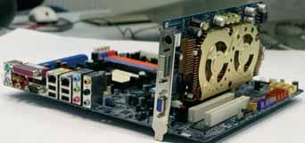 TRENDEK röviden 1 GPU-K DUPLA CSOMAGBAN Hihetetlenül drága, de presztízsnövelő: akik szeretnek eldicsekedni csúcskütyüikkel, azoknak melegen ajánlott 2005-ben az SLI!