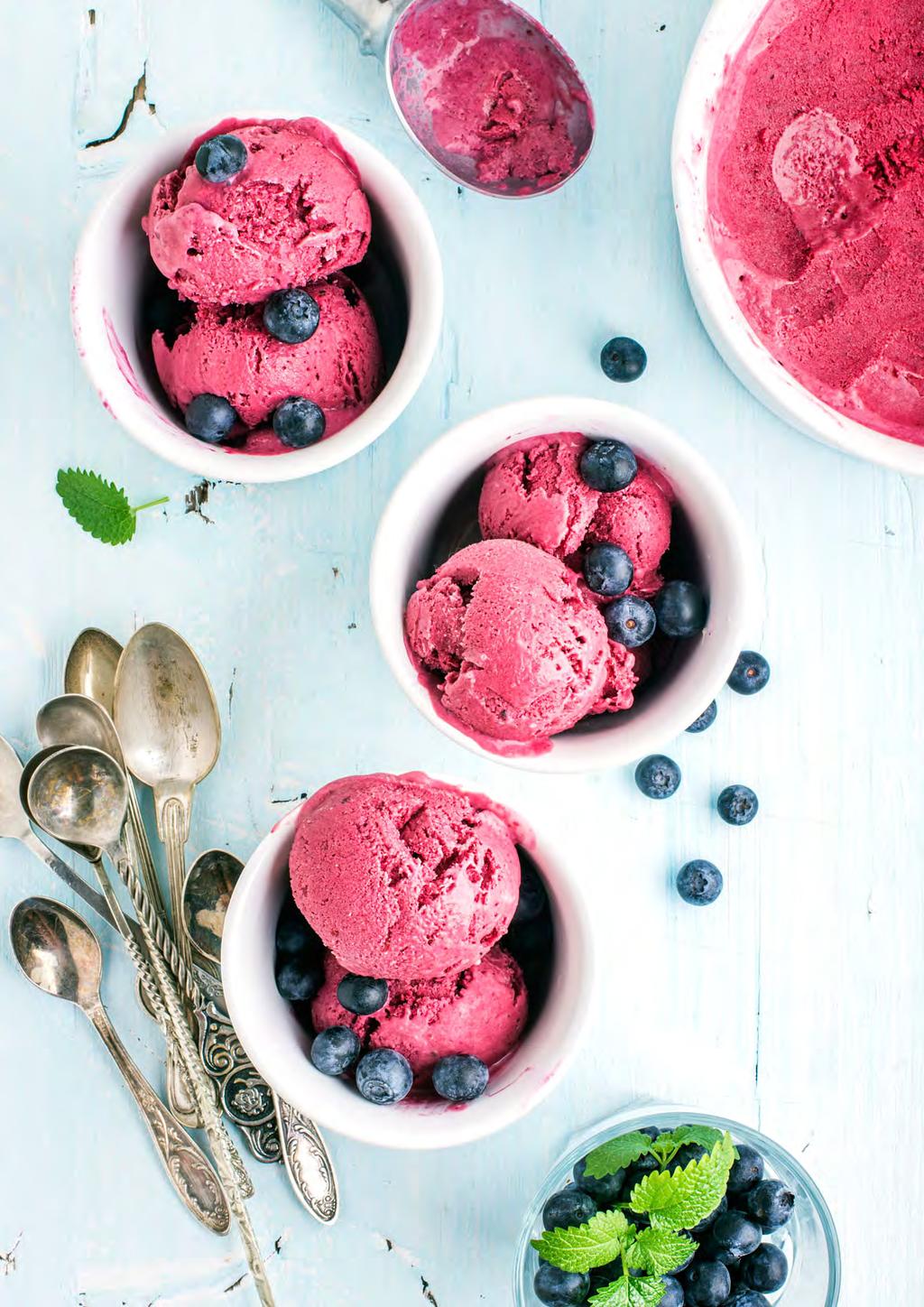 KÖZÖSSÉG KÖZÖSSÉG Közösségi kommunikáció #gelatoproject A Gelato Italiano közösségi kommunikácója 2016- ban elindult, hogy összehozza azokat az embereket, akikben legalább egy dolog közös: a fagylalt